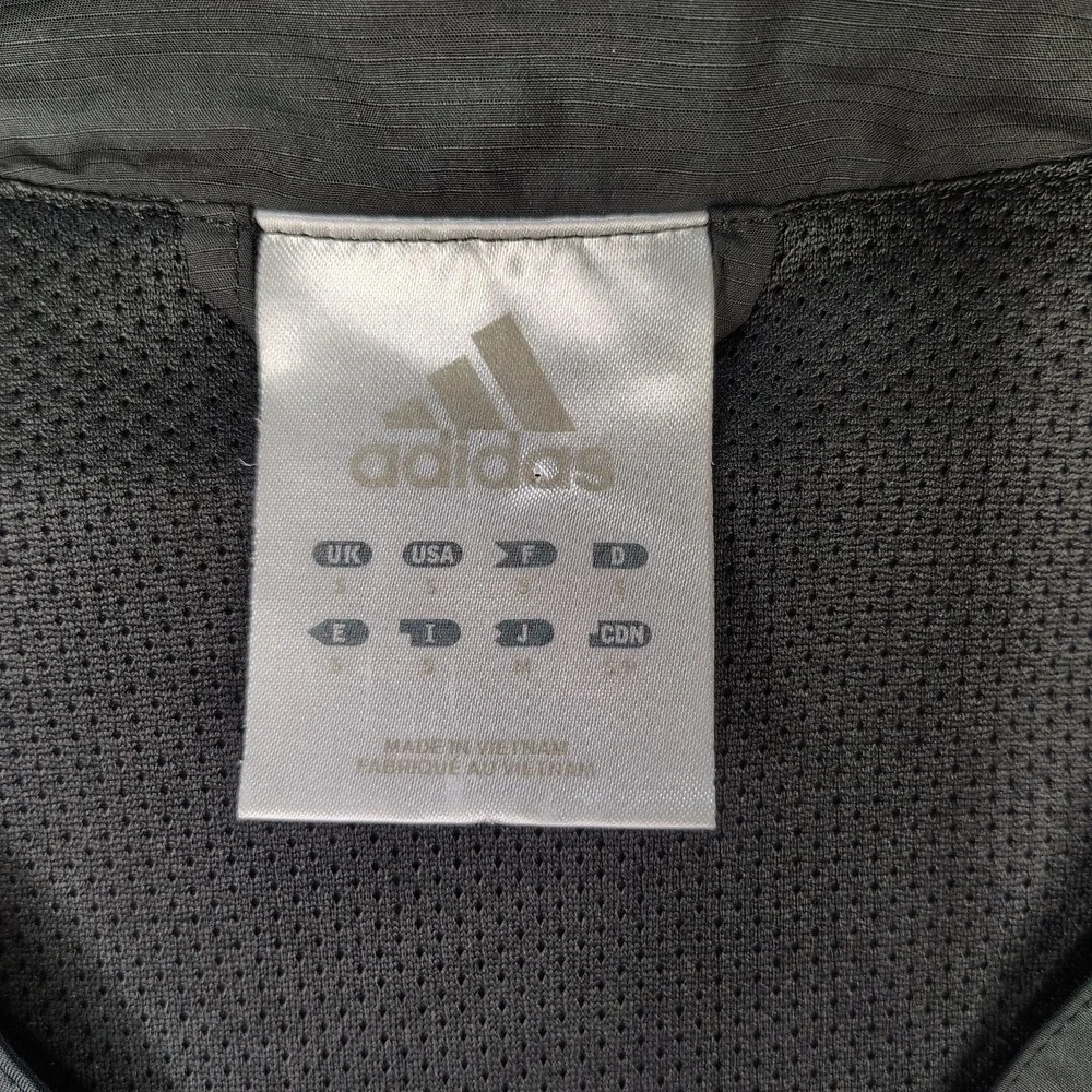 VTG Adidas Pullover Mens Small‎ Black V Neck Golf Vented Performance Climalite
